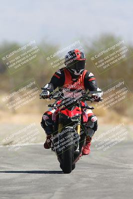 media/Sep-14-2025-2WTD (Sun) [[49ad454cd4]]/C Group/Session 2 Track Exit/